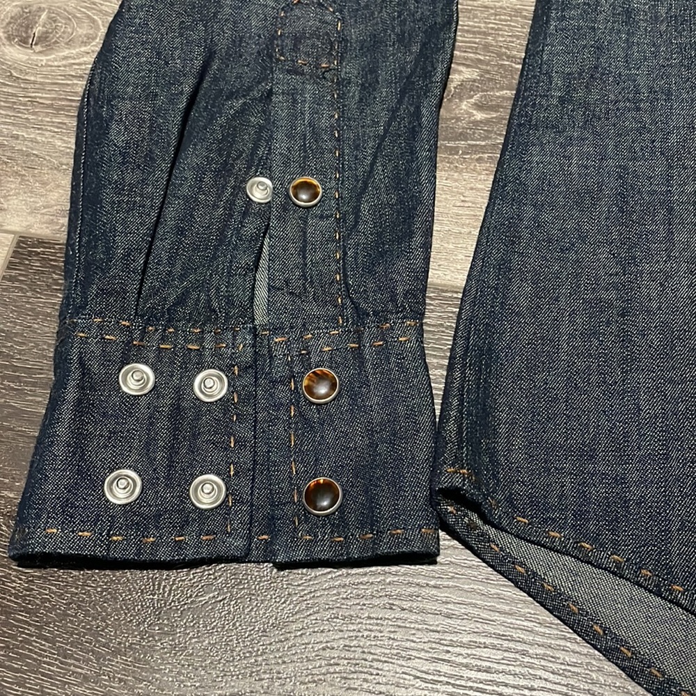 Men's Denim Shirt - Picture 4 of 16